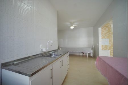 Casa para alugar com 70m², 2 quartos e sem vaga Casa para alugar com 70m², 2 quartos e sem vagaCozinha