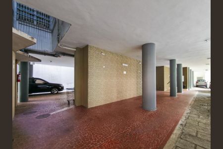 Apartamento à venda com 120m², 3 quartos e 1 vagaFachada e portaria