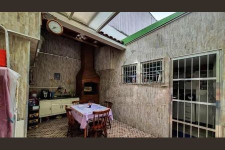 Casa à venda com 3 quartos, 113m² em Vila Nair, São Paulo