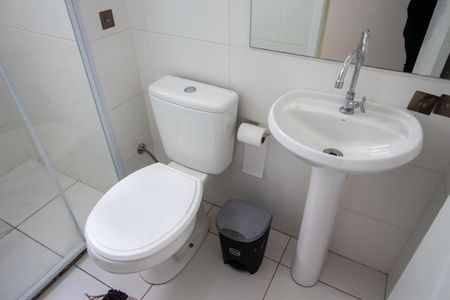 Apartamento para alugar com 41m², 2 quartos e sem vaga Apartamento para alugar com 41m², 2 quartos e sem vagaBanheiro