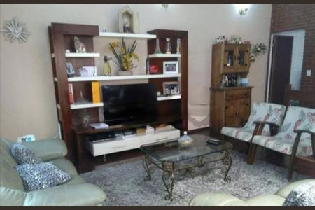 Casa à venda com 3 quartos, 180m² em Ipiranga, São Paulo