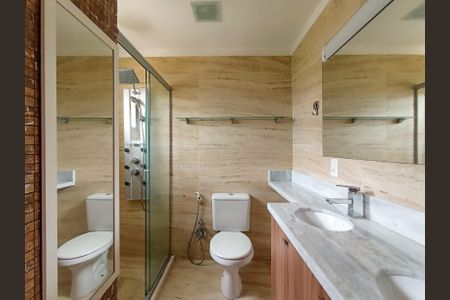 Apartamento à venda com 158m², 4 quartos e 4 vagasBanheiro da Suíte 1