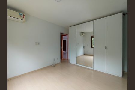 Apartamento à venda com 158m², 4 quartos e 4 vagasSuíte 1