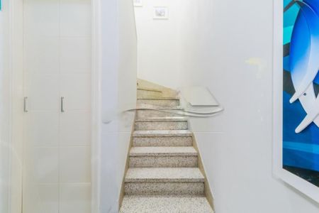 Casa à venda com 4 quartos, 183m² em Vila Monumento, São Paulo
