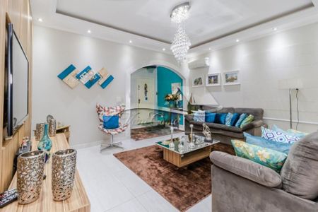 Casa à venda com 4 quartos, 183m² em Vila Monumento, São Paulo