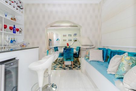 Casa à venda com 4 quartos, 183m² em Vila Monumento, São Paulo