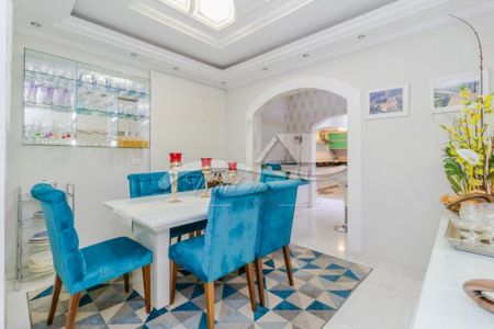 Casa à venda com 4 quartos, 183m² em Vila Monumento, São Paulo