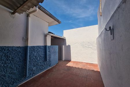 Casa à venda com 360m², 2 quartos e 1 vagaQuintal