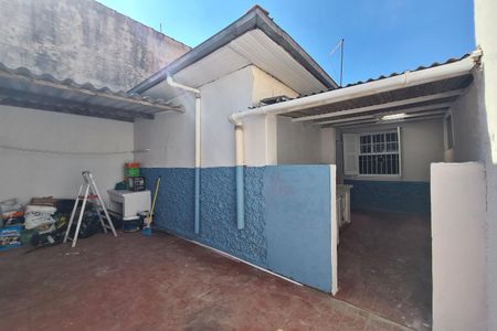 Casa à venda com 360m², 2 quartos e 1 vagaQuintal