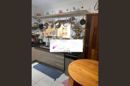 Casa à venda com 110m², 3 quartos e 2 vagas