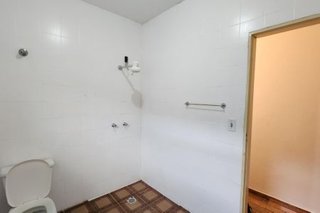 Casa para alugar com 60m², 2 quartos e sem vagaBanheiro