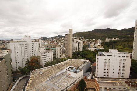 Apartamento à venda com 166m², 4 quartos e 2 vagasVista