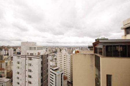 Apartamento à venda com 166m², 4 quartos e 2 vagasVista