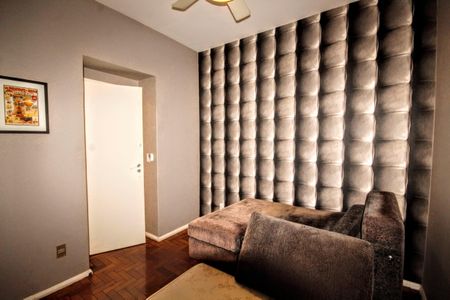 Apartamento à venda com 166m², 4 quartos e 2 vagasQuarto 2