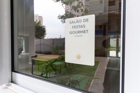 Apartamento para alugar com 42m², 2 quartos e sem vaga Apartamento para alugar com 42m², 2 quartos e sem vagaÁrea comum - Salão de festas Gourmet