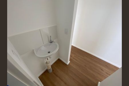 Apartamento para alugar com 35m², 2 quartos e sem vagaBanheiro