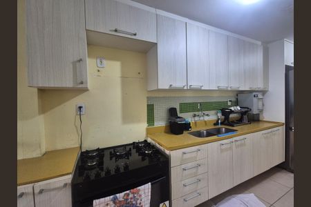 Casa de condomínio à venda com 250m², 4 quartos e 3 vagasCozinha