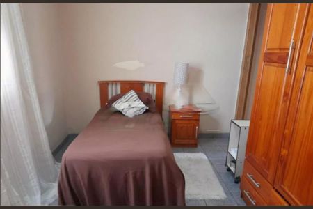 Casa à venda com 2 quartos, 120m² em Vila Firmiano Pinto, São Paulo