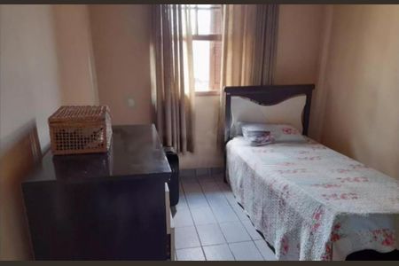 Casa à venda com 2 quartos, 120m² em Vila Firmiano Pinto, São Paulo