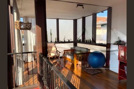 Casa à venda com 3 quartos, 200m² em Aclimação, São Paulo