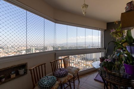 Apartamento à venda com 82m², 2 quartos e 2 vagasVaranda Sala