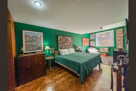 Apartamento à venda com 268m², 4 quartos e 1 vagaQuarto