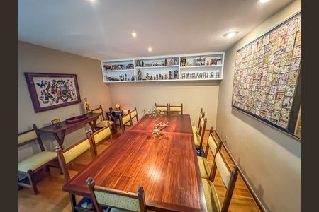 Apartamento à venda com 268m², 4 quartos e 1 vagaSala