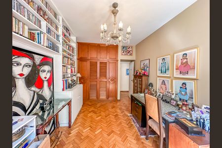 Apartamento à venda com 268m², 4 quartos e 1 vagaQuarto 3