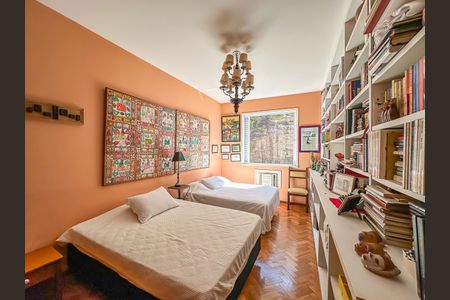 Apartamento à venda com 268m², 4 quartos e 1 vagaQuarto 2