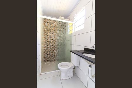 Casa para alugar com 70m², 2 quartos e 1 vaga Casa para alugar com 70m², 2 quartos e 1 vagaBanheiro