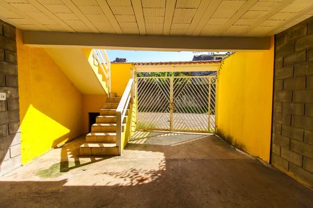 Casa para alugar com 70m², 2 quartos e 1 vaga Casa para alugar com 70m², 2 quartos e 1 vagaGaragem
