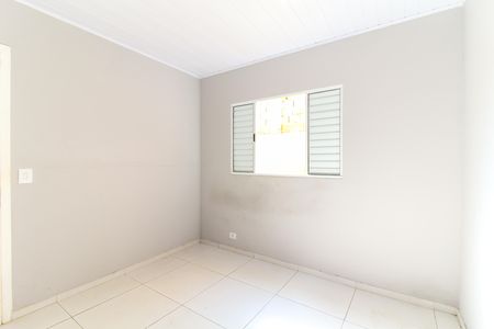 Casa para alugar com 70m², 2 quartos e 1 vaga Casa para alugar com 70m², 2 quartos e 1 vagaQuarto 2