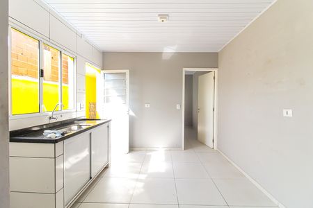 Casa para alugar com 70m², 2 quartos e 1 vaga Casa para alugar com 70m², 2 quartos e 1 vagaCozinha