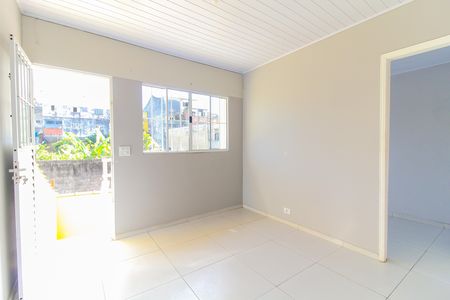 Casa para alugar com 70m², 2 quartos e 1 vaga Casa para alugar com 70m², 2 quartos e 1 vagaSala