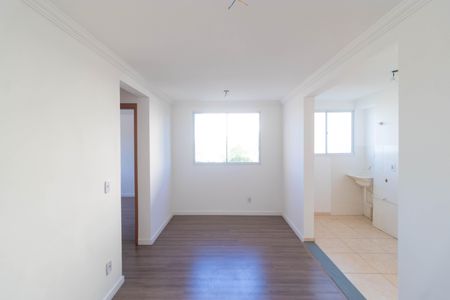 Apartamento à venda com 43m², 2 quartos e 1 vaga Apartamento à venda com 43m², 2 quartos e 1 vagaSala