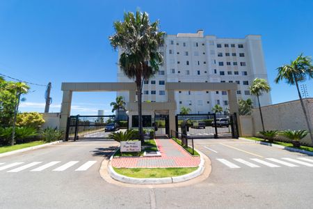 Apartamento à venda com 43m², 2 quartos e 1 vaga Apartamento à venda com 43m², 2 quartos e 1 vagaFachada