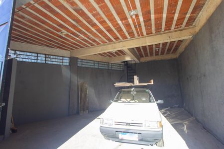 Casa à venda com 199m², 2 quartos e 2 vagasGaragem