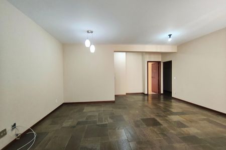 Apartamento para alugar com 160m², 3 quartos e 2 vagas Apartamento para alugar com 160m², 3 quartos e 2 vagasSala