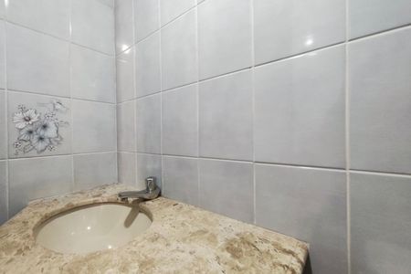 Apartamento para alugar com 160m², 3 quartos e 2 vagas Apartamento para alugar com 160m², 3 quartos e 2 vagasLavabo