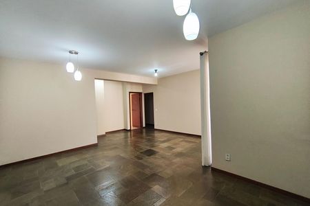 Apartamento para alugar com 160m², 3 quartos e 2 vagas Apartamento para alugar com 160m², 3 quartos e 2 vagasSala