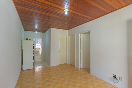 Casa de condomínio à venda com 55m², 2 quartos e 2 vagasSala