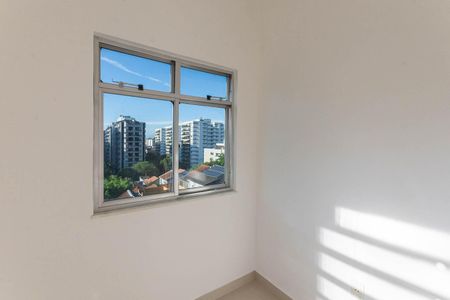 Apartamento à venda com 85m², 2 quartos e 1 vagaQuarto de Serviço
