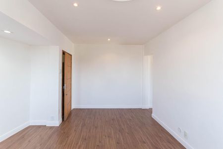 Apartamento à venda com 85m², 2 quartos e 1 vagaSala