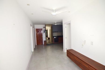 Apartamento para alugar com 67m², 2 quartos e 1 vaga Apartamento para alugar com 67m², 2 quartos e 1 vagaSala/Cozinha