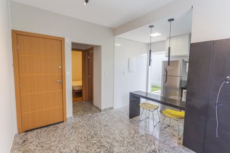 Apartamento para alugar com 68m², 1 quarto e 1 vagaSala
