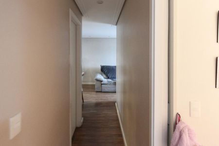 Apartamento à venda com 55m², 2 quartos e 1 vaga Apartamento à venda com 55m², 2 quartos e 1 vagaCorredor