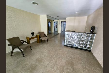 Apartamento à venda com 112m², 2 quartos e 1 vagaHall de entrada