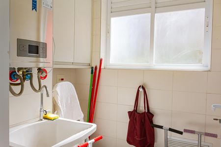 Apartamento à venda com 64m², 2 quartos e 1 vaga Apartamento à venda com 64m², 2 quartos e 1 vagaÁrea de Serviço