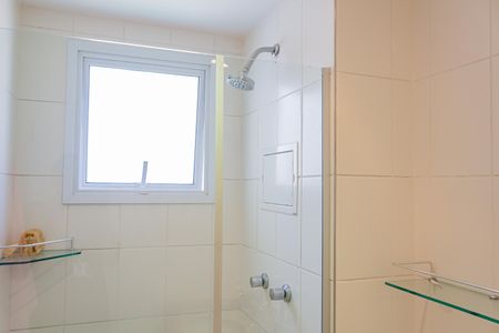 Apartamento à venda com 64m², 2 quartos e 1 vaga Apartamento à venda com 64m², 2 quartos e 1 vagaBanheiro da Suíte