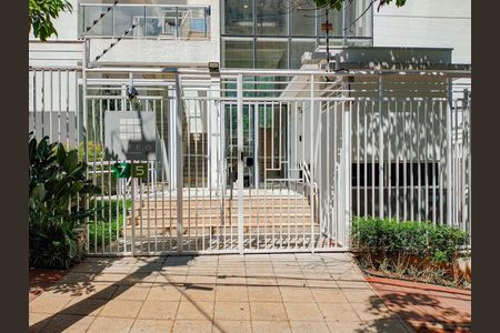 Apartamento à venda com 64m², 2 quartos e 1 vaga Apartamento à venda com 64m², 2 quartos e 1 vagaFachada e portaria